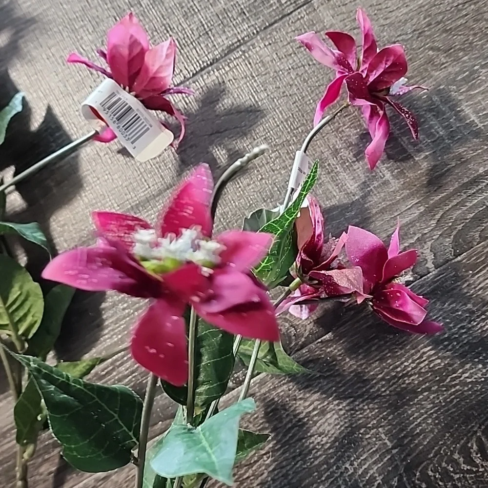 7 Mauve floral Stems